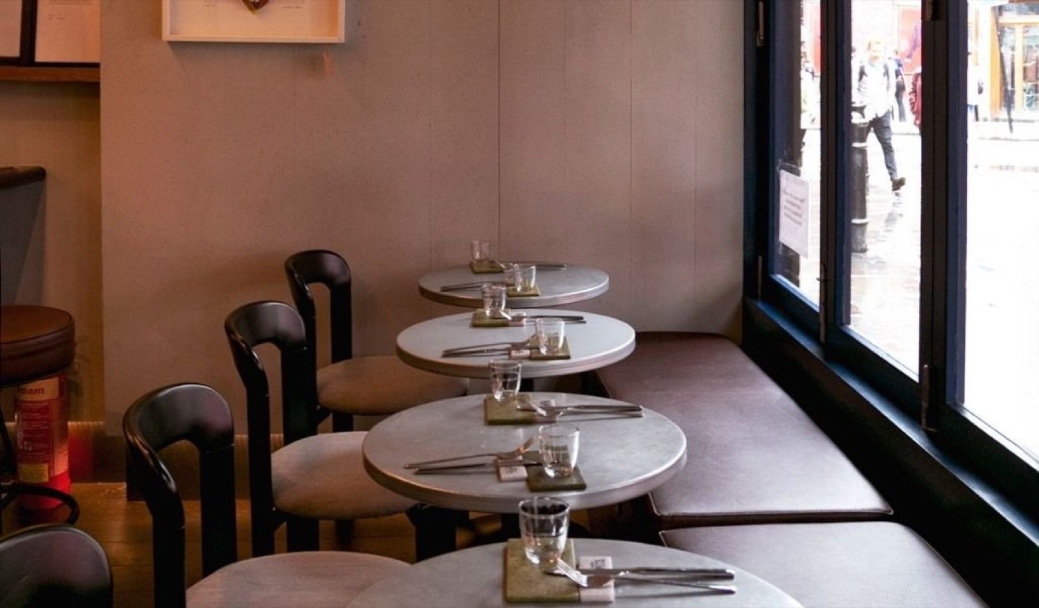 Table seating at Atelier Coupette by the window