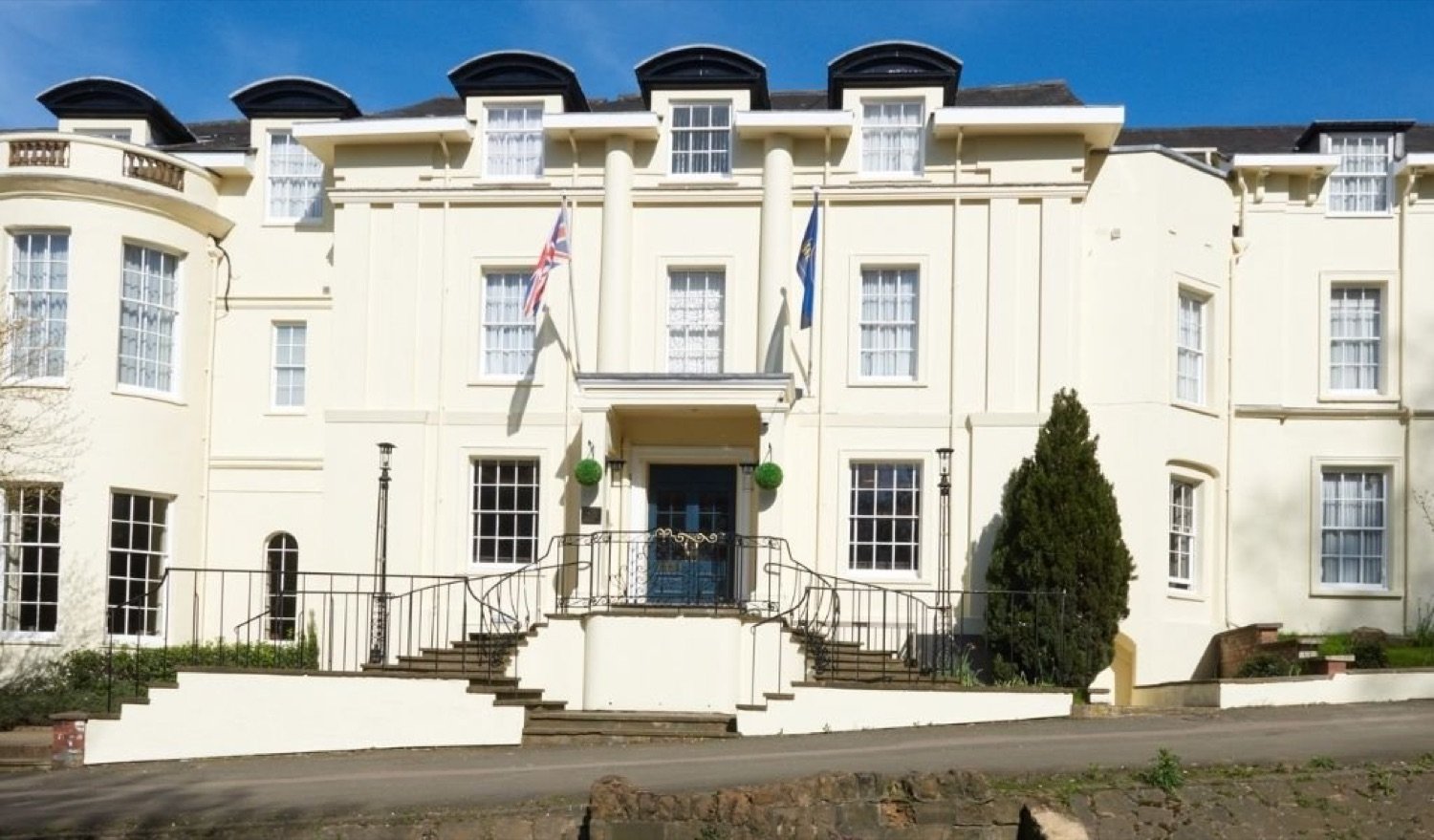 Banbury House Hotel